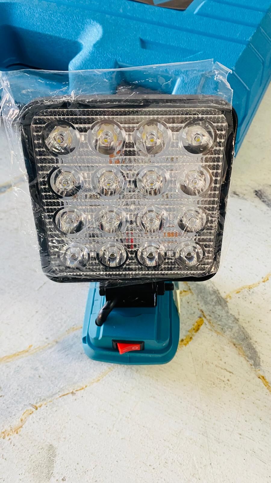 telefon şarj edılebılır assur dawreek  bataryalara uyumlu projektör led